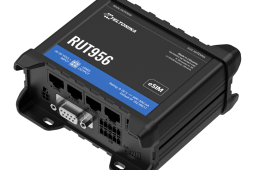 RUT956 GPS tracker