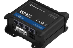 RUT955 GPS tracker